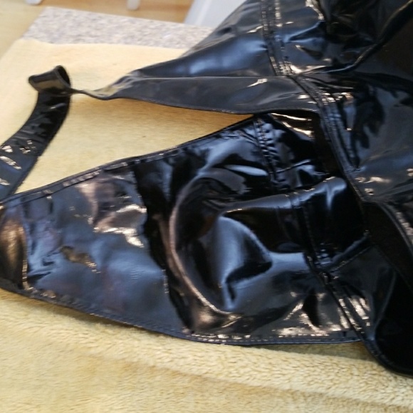 AUTHENTIC GUCCI PURSE - Picture 7 of 8